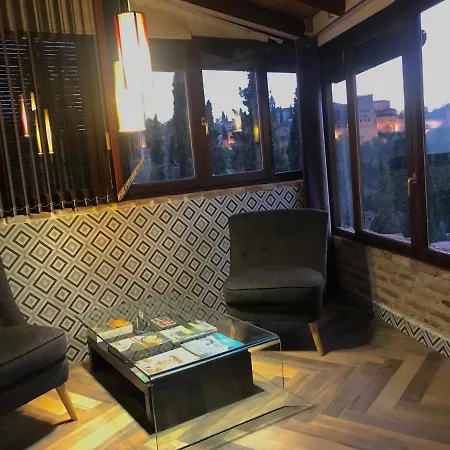 Duplex Vistas Alhambra *